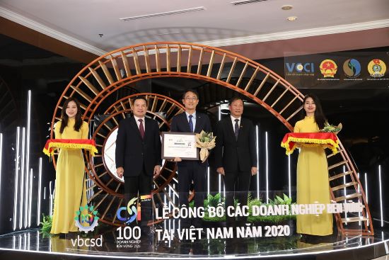 신한베트남은행, 지속가능경영 100대 기업상 수상